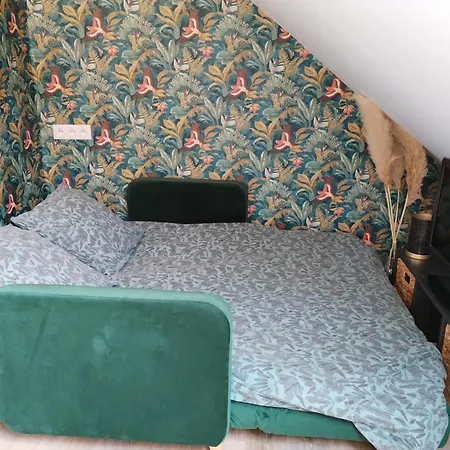 Διαμέρισμα Cosy 1 *